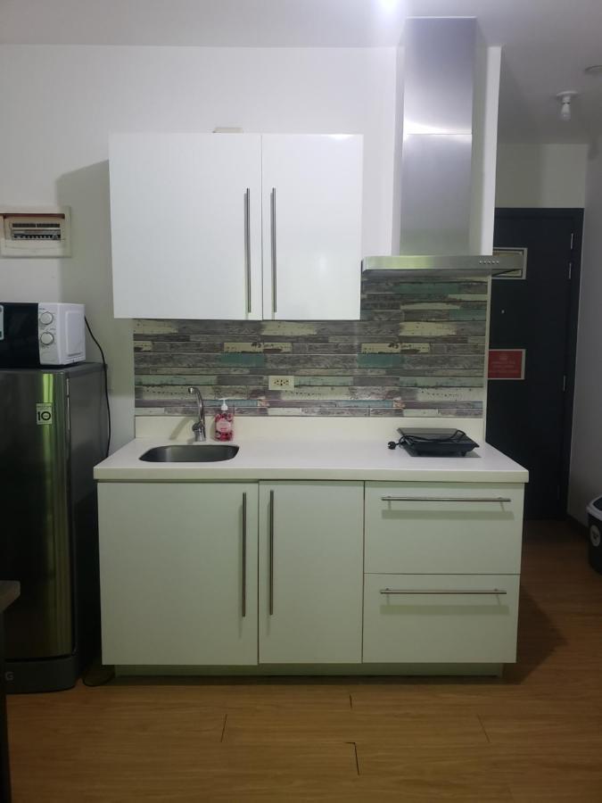 Sutherland Tower Acqua Private Residences Mandaluyong Kültér fotó